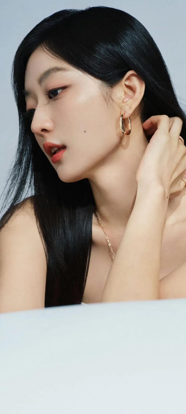 亚洲第一色在线,亚洲国产日韩欧美一区二区三区,久久久久久綜合88利用热门的脱颖而出91亚洲自偷手机在线